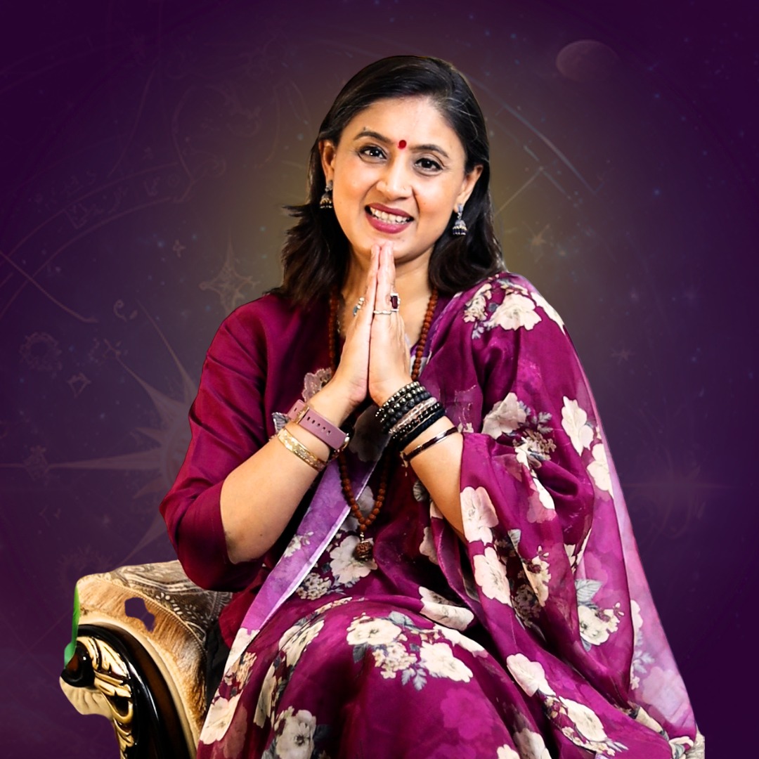 Dr. Surabhi Bhatnagar - Best Astrologer in Gurgaon with 20+ years experience